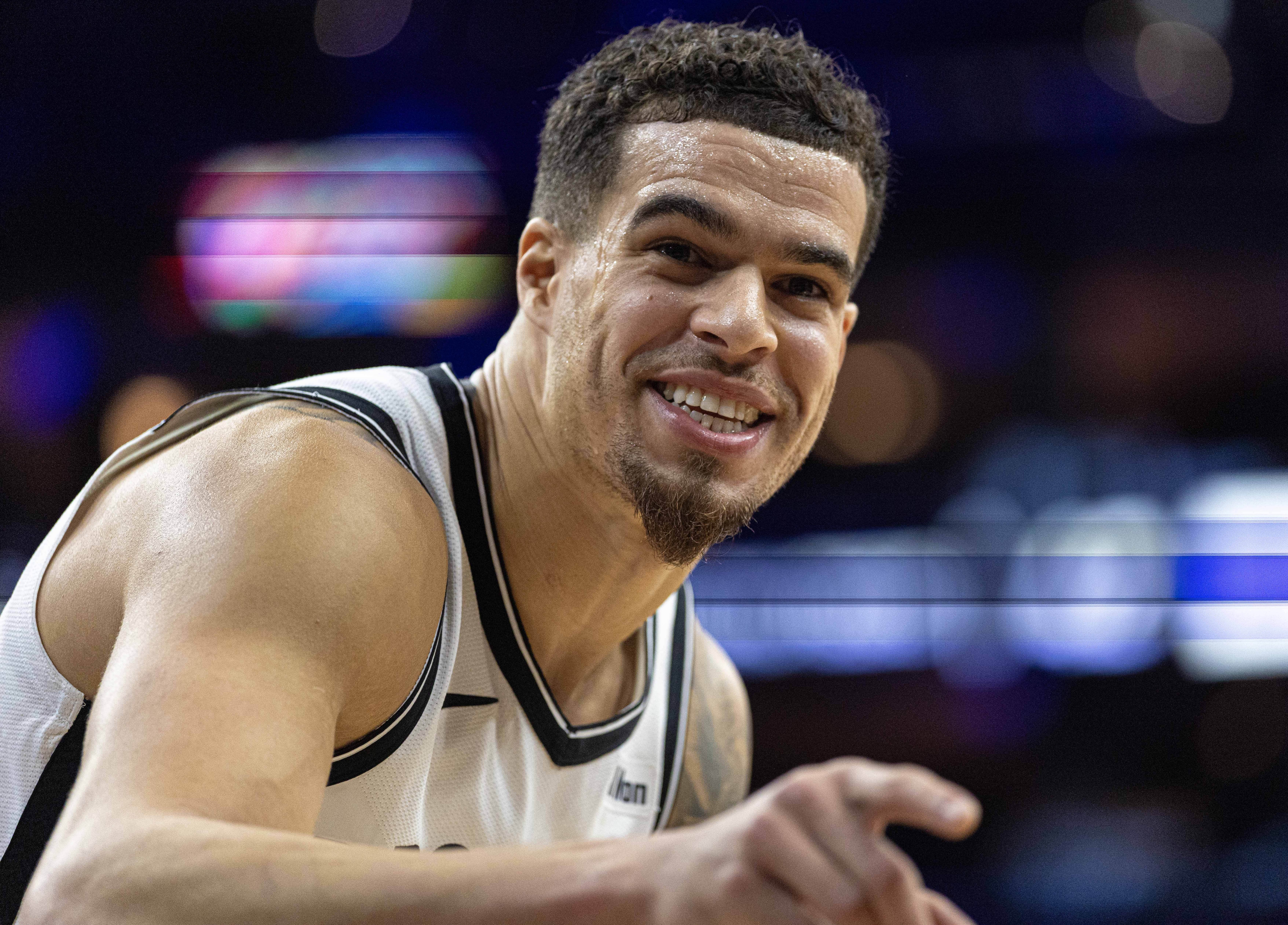 勇士队记：小迈克尔·波特要价两个首轮起 一个库明加根本换不到