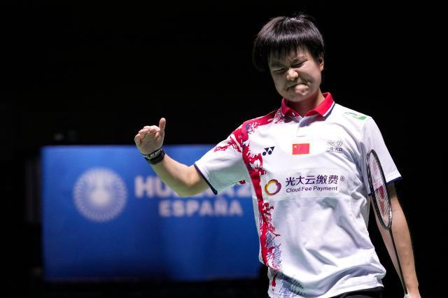 世锦赛国羽男双女双争冠 何冰娇张艺曼获女单铜牌
