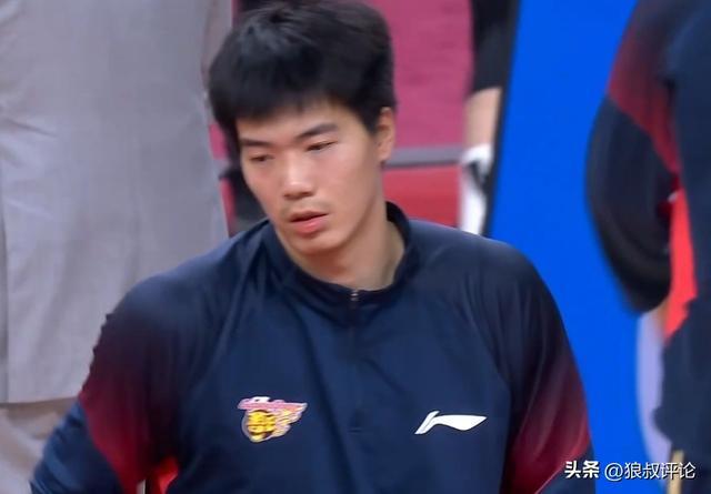 kaiyun sports-广东vs四川12人名单：崔永熙焦泊乔缺席，萨姆纳再战旧主